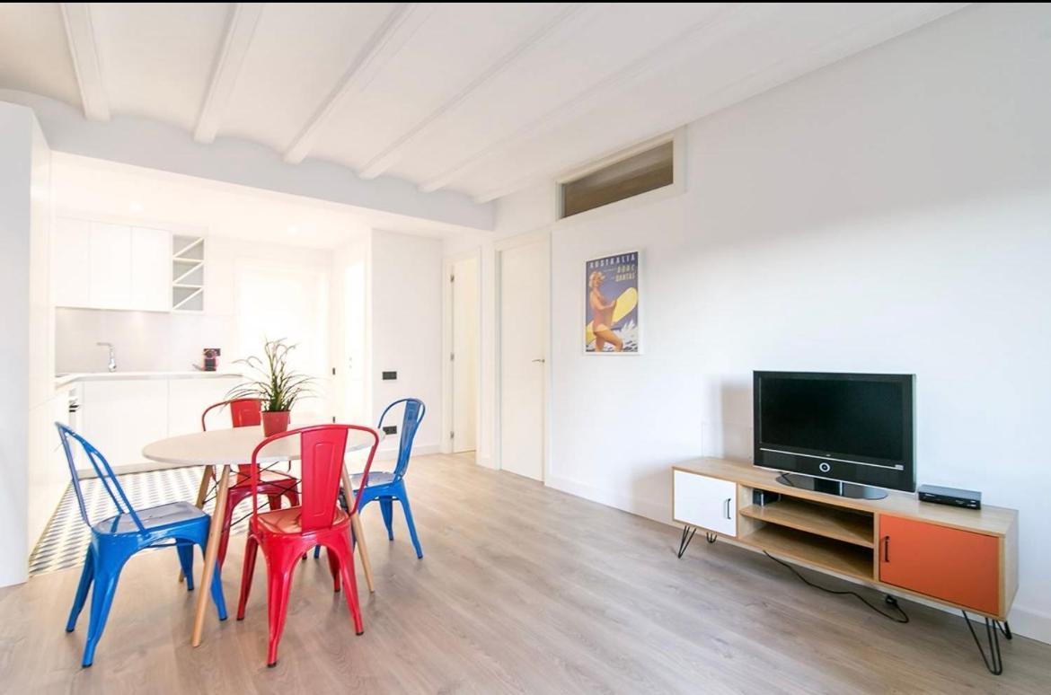 Apartamento Elyo Apartment Barcelona Ngoại thất bức ảnh