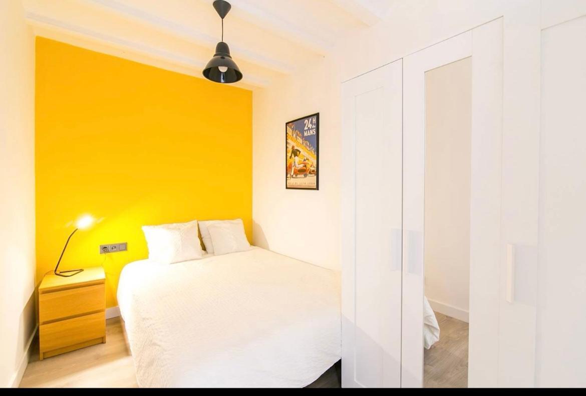 Apartamento Elyo Apartment Barcelona Ngoại thất bức ảnh